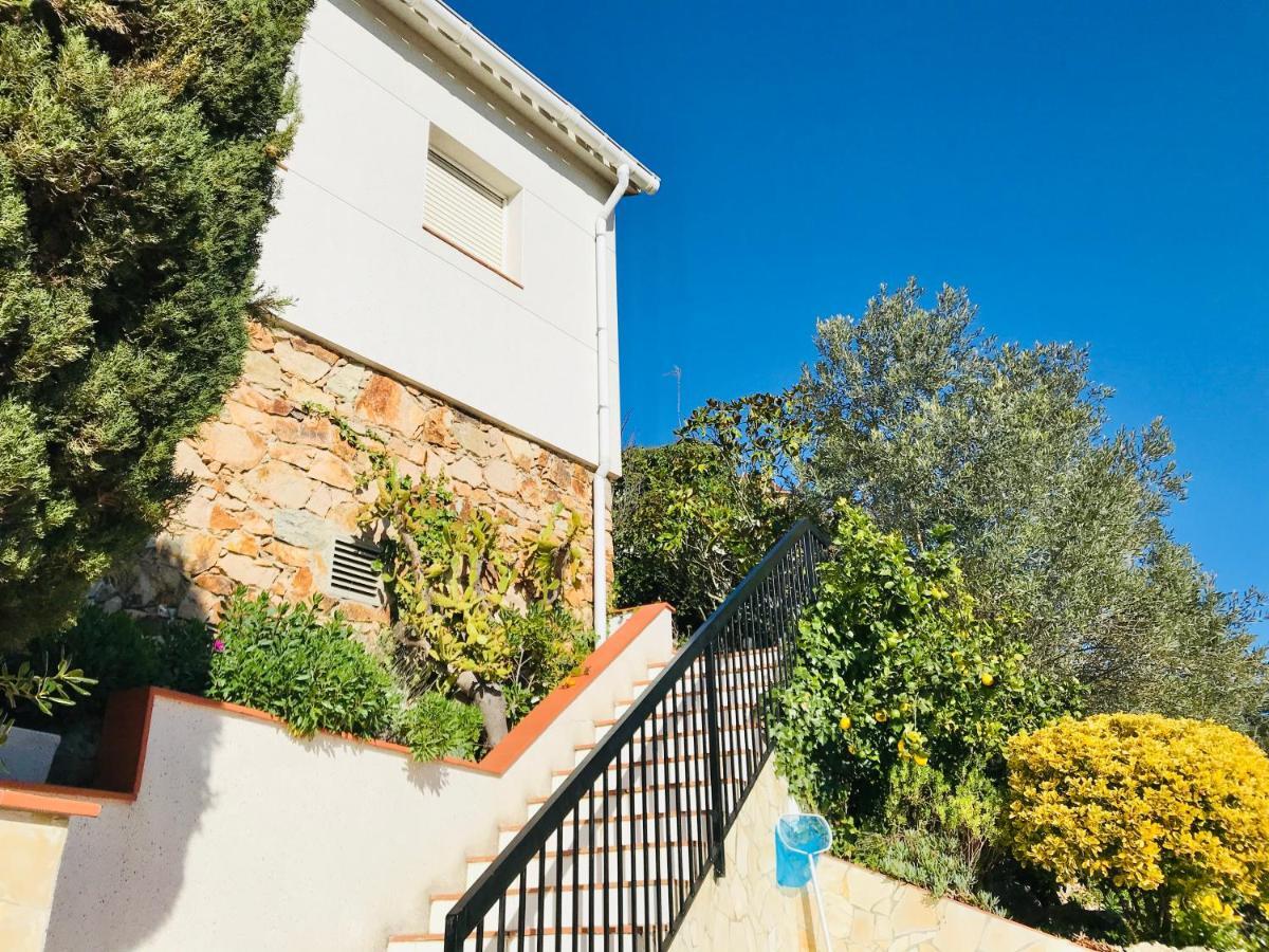 Mediterranean Villa Investingspain Sea View And Pool Lloret de Mar Eksteriør bilde