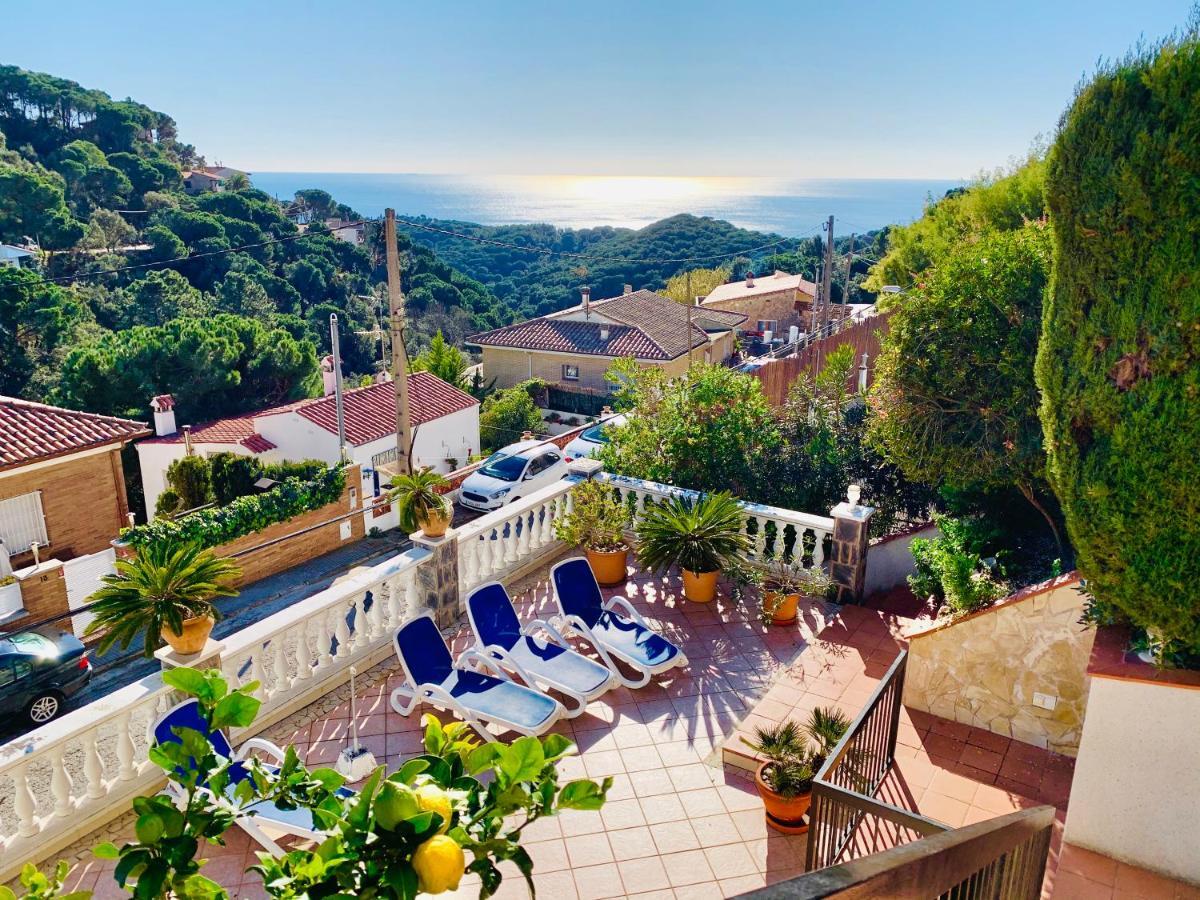 Mediterranean Villa Investingspain Sea View And Pool Lloret de Mar Eksteriør bilde